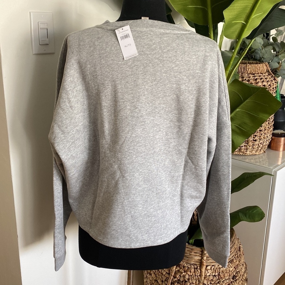 Banana Republic Oversize Crop Sweatshirt - Picture 2 of 11